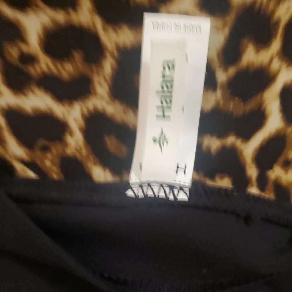 HALARA Black High-Waisted Women's Pants - Picture 5 of 7